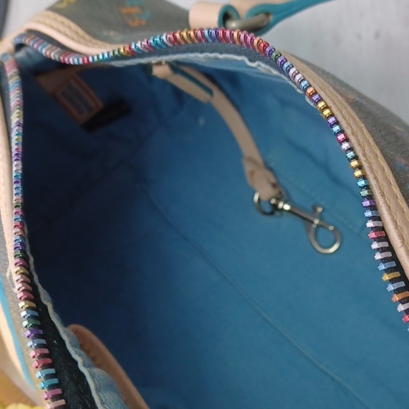 Dooney & Bourke Vintage Barrel Bags - Picture 10 of 11